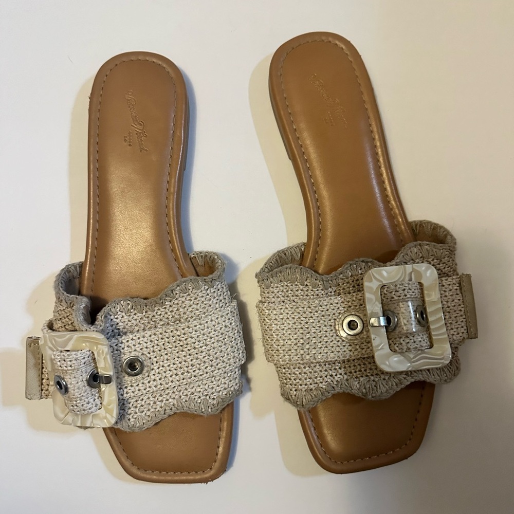 Universal Thread Raffia Textured Cream Buckle Sandal